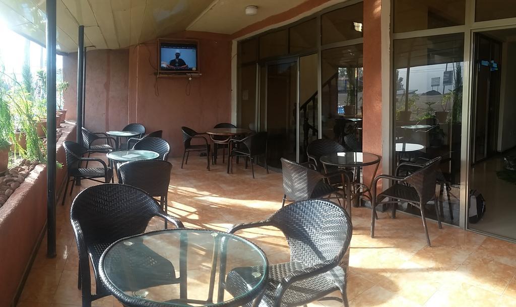 Red Rock Lalibela Hotel ภายนอก รูปภาพ